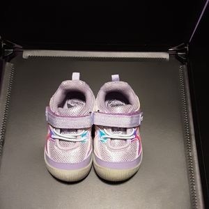 COPY - Bump Toe seanker